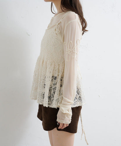 Kastane feather like lace bustier