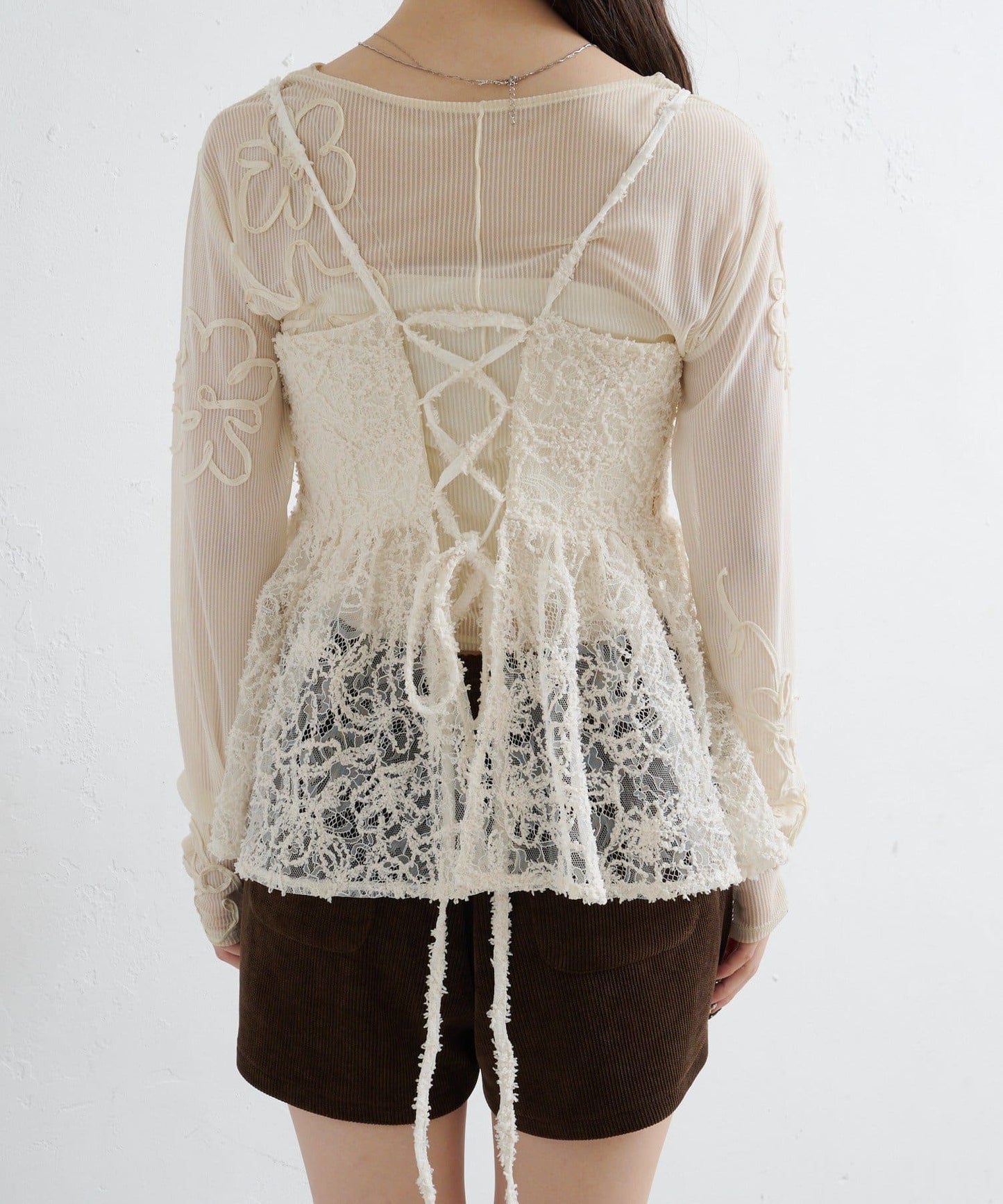 Kastane feather like lace bustier