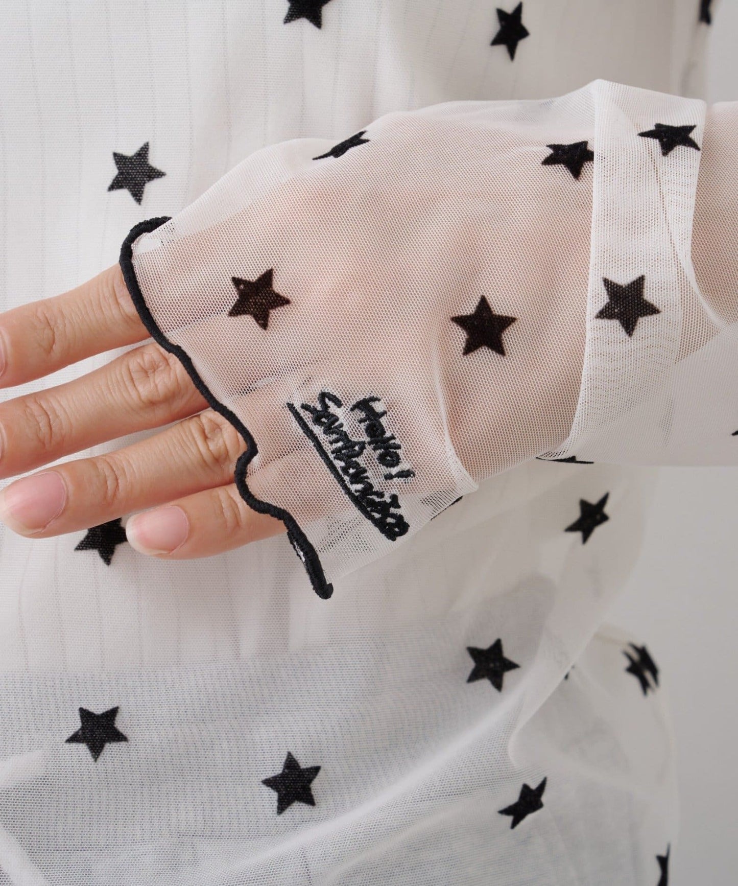 HELLO.SANFRANCISCO 星星 print sheer tops💫