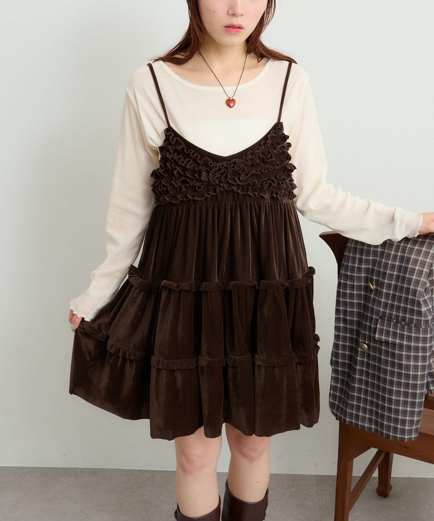 w closet 絲絨荷葉邊吊帶ops