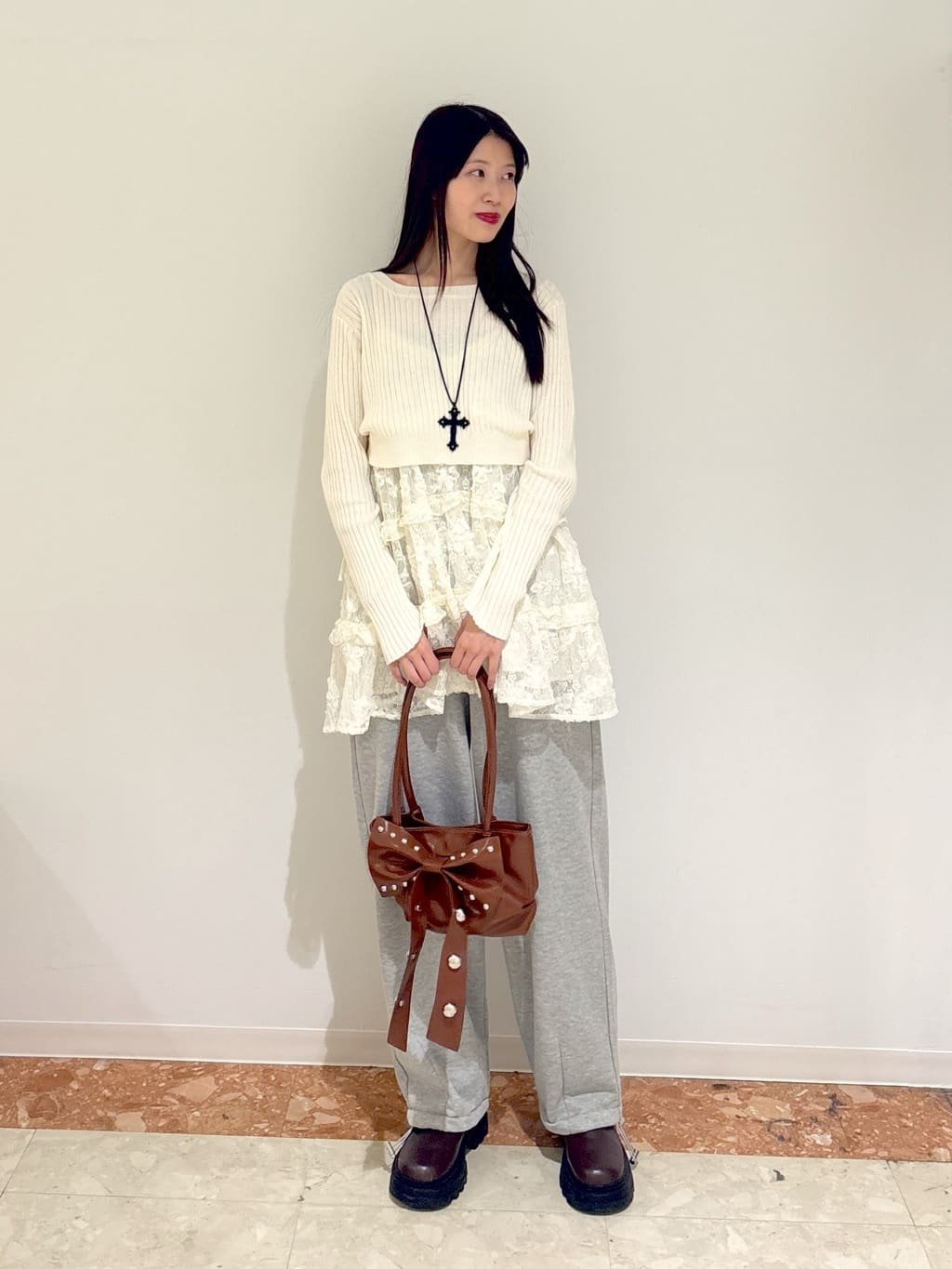 w closet 抽繩短針織衫