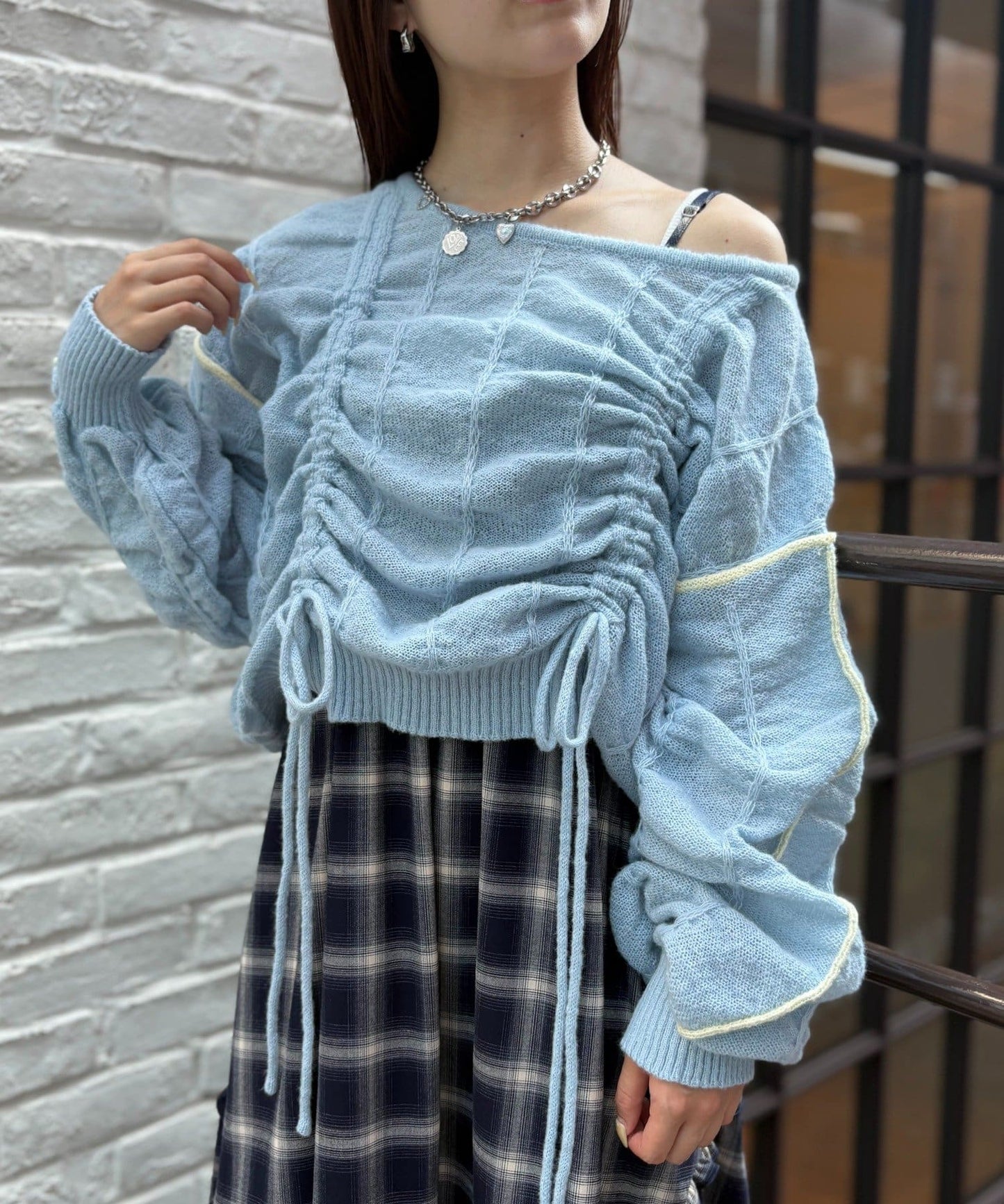 w closet 抽繩拼色針織