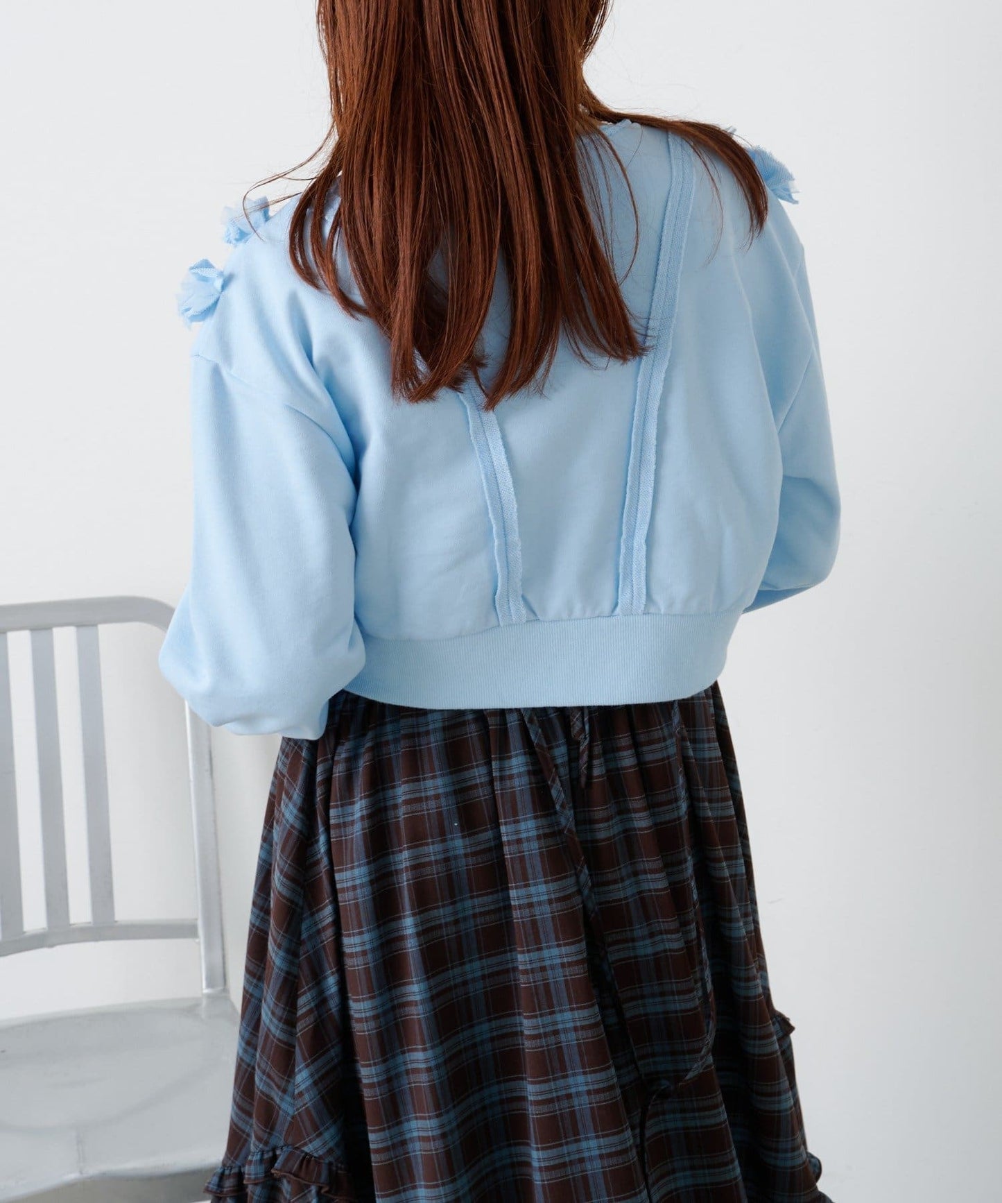 w closet Ruffled W-zip sweatshirt