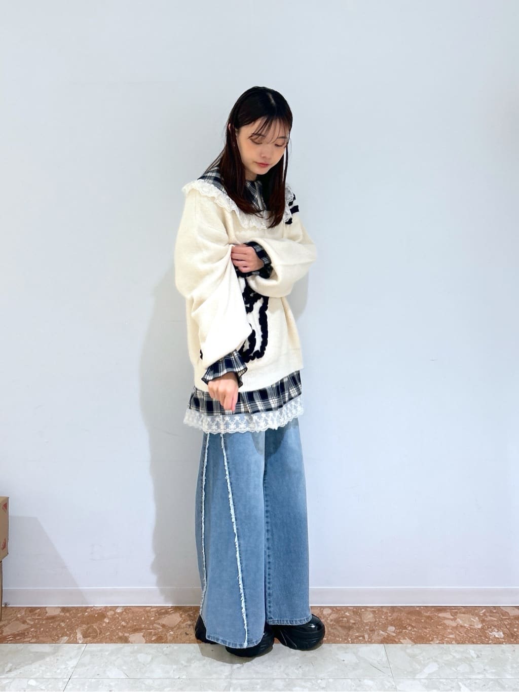 w closet Colored flower motif knit