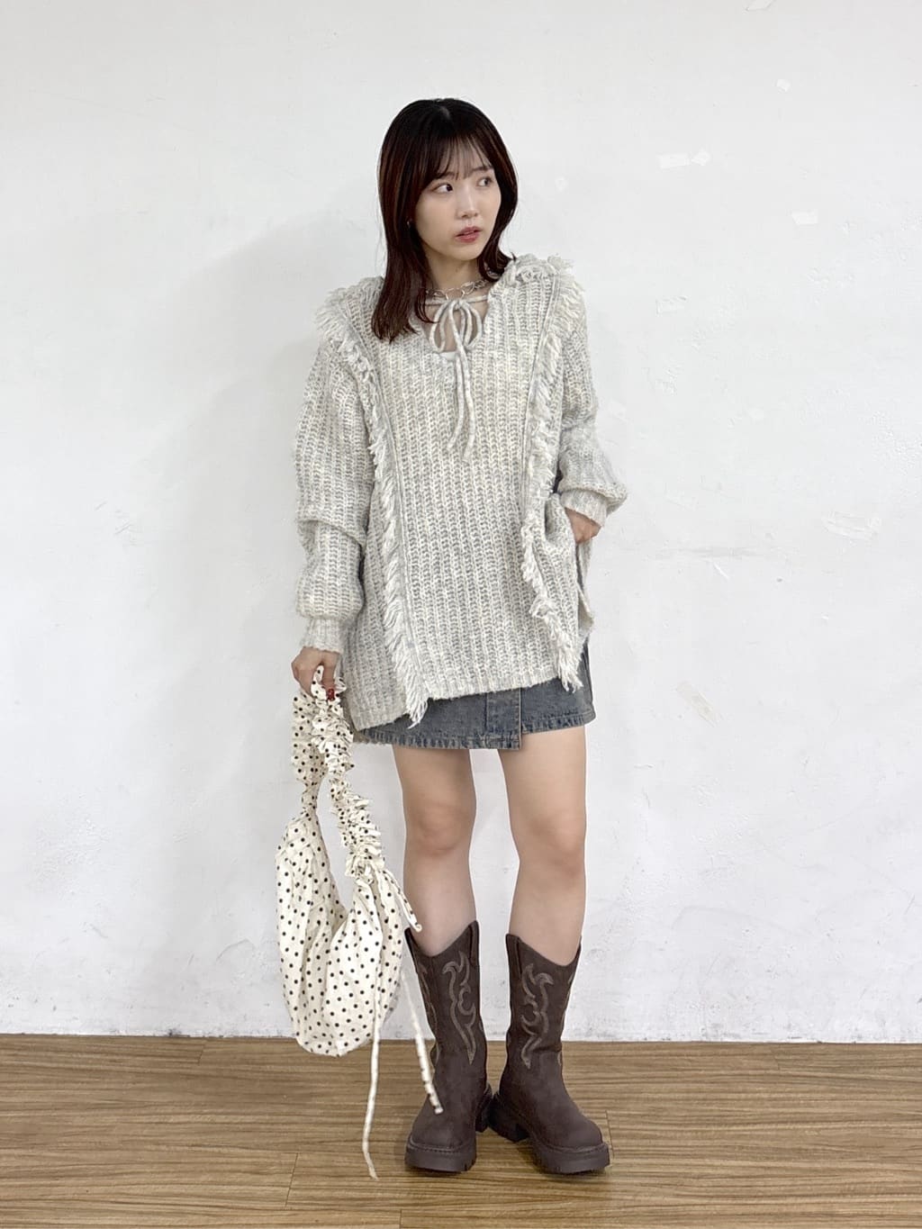 w closet 連帽流蘇混紡針織衫