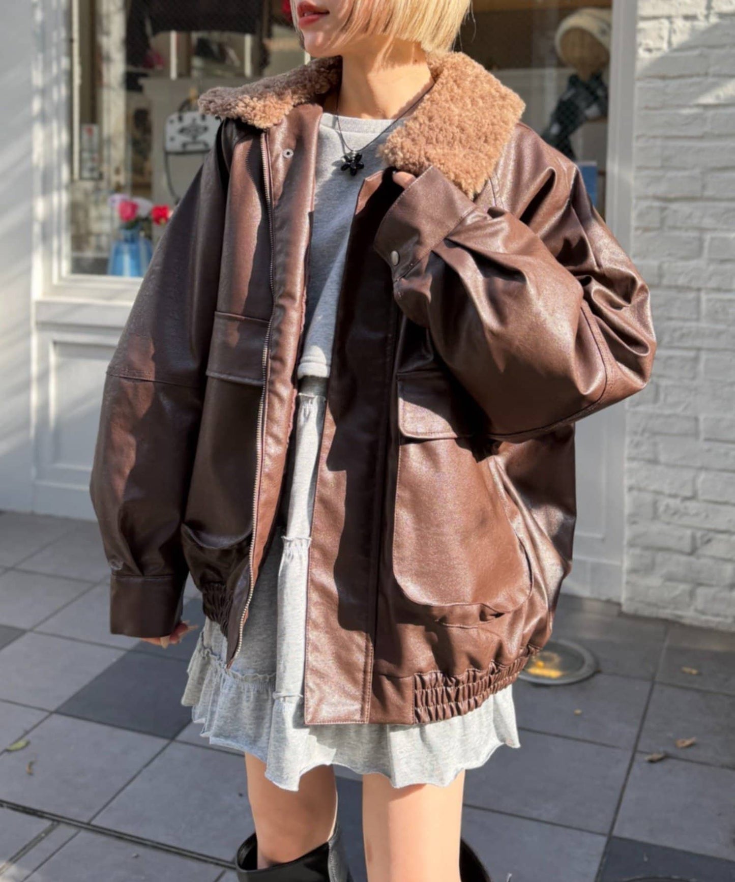 w closet 可拆毛毛領口仿皮外套