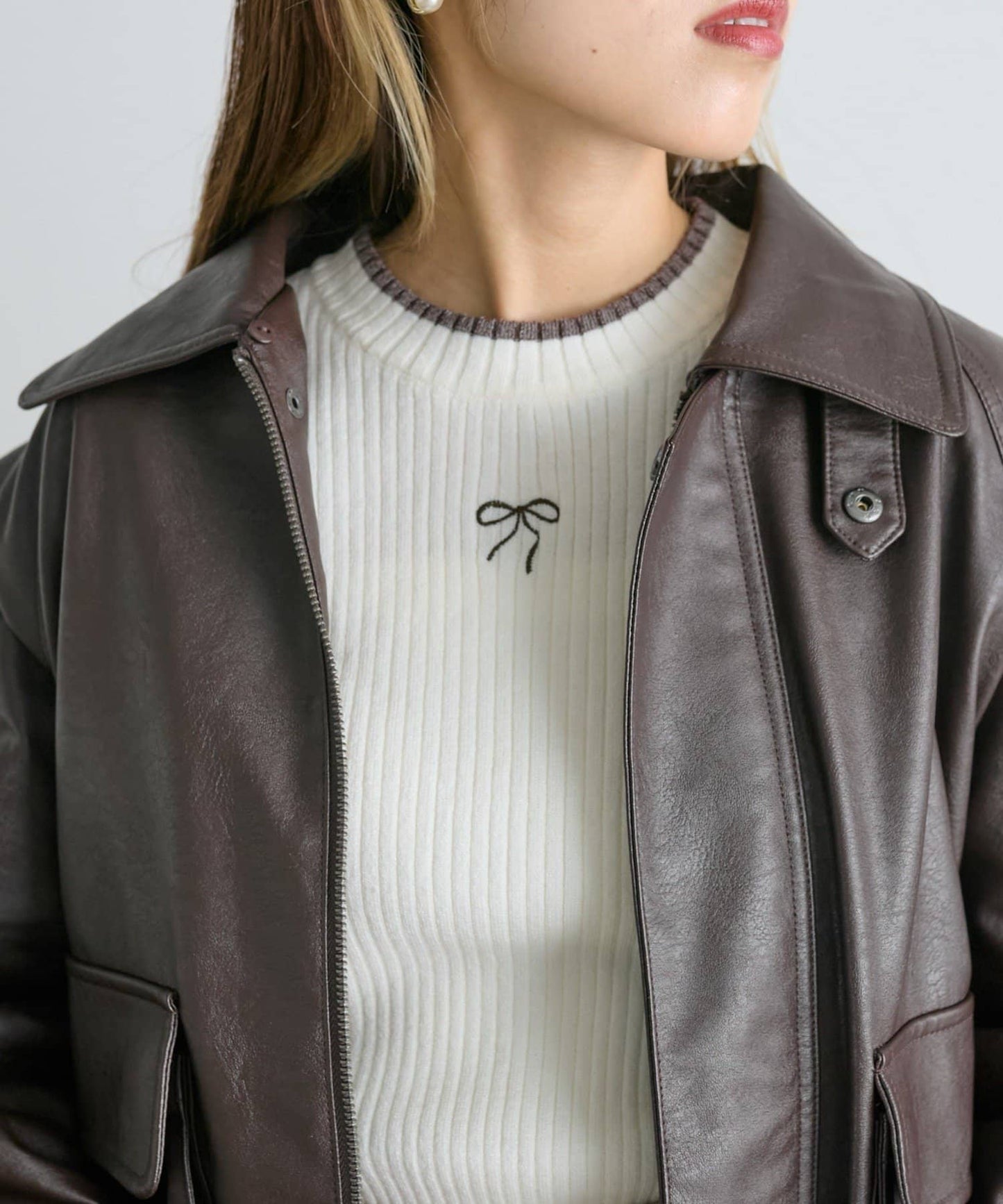 w closet 可拆毛毛領口仿皮外套