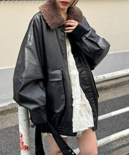 w closet 可拆毛毛領口仿皮外套