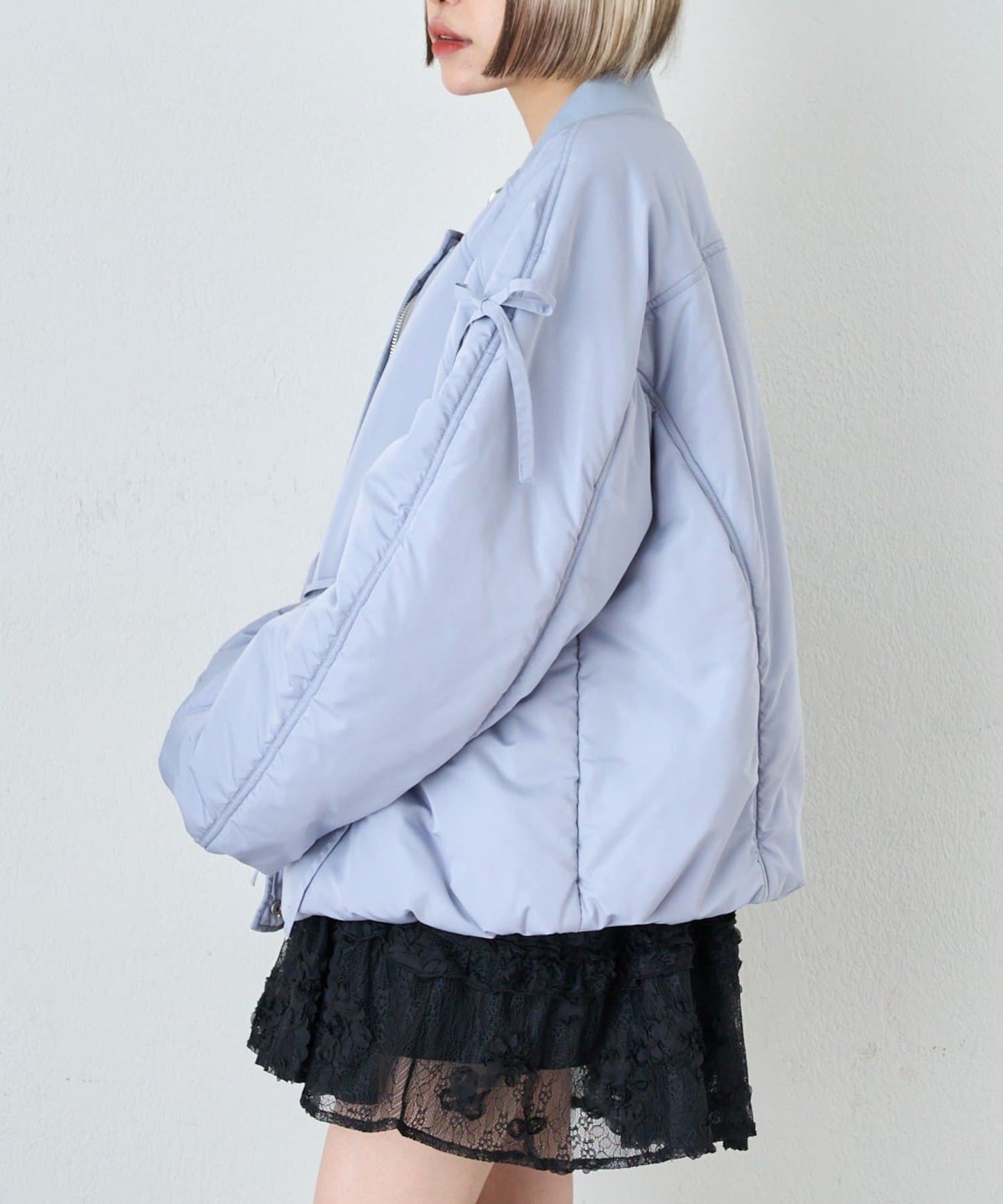 w closet Filled ribbon blouson