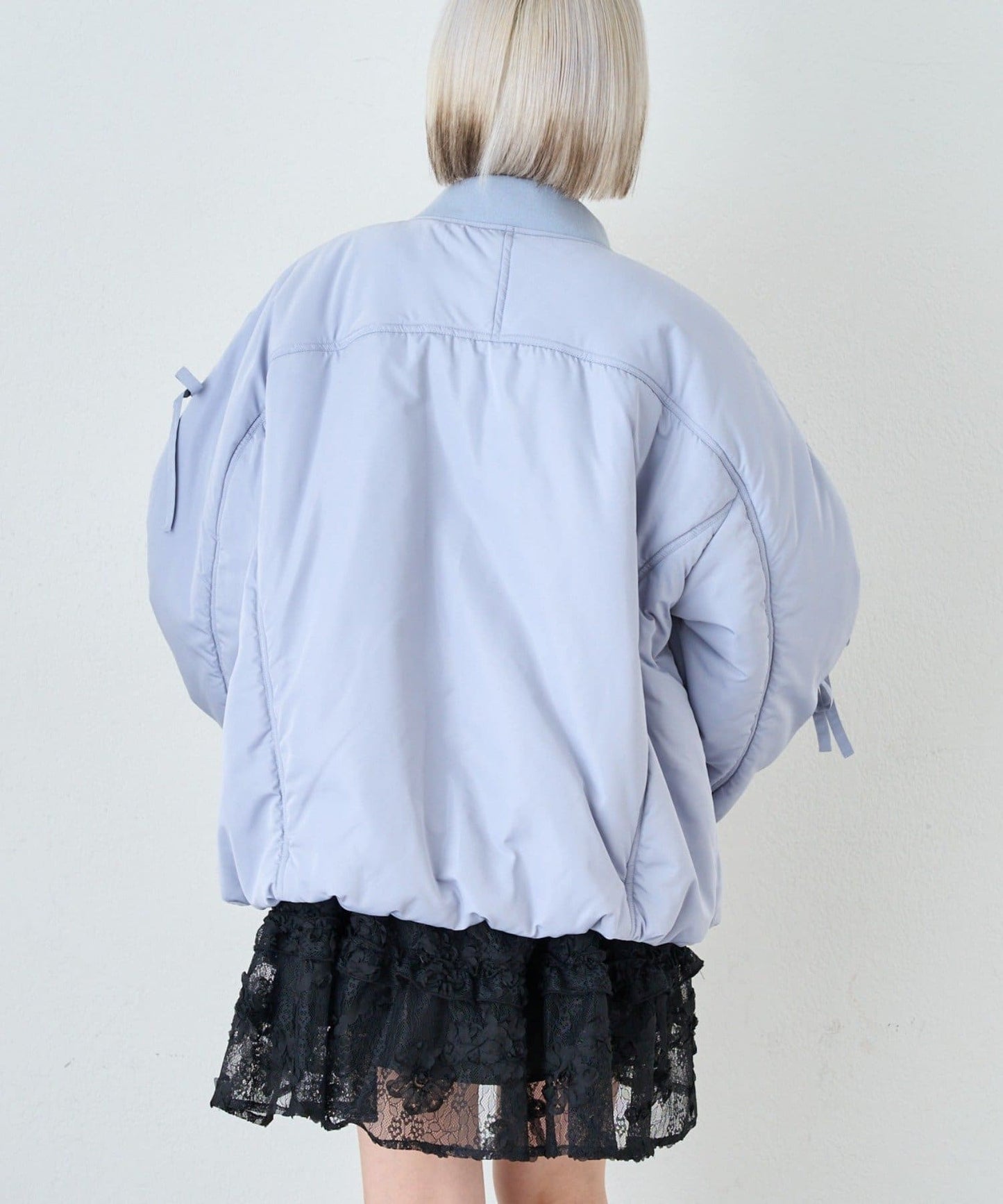 w closet Filled ribbon blouson