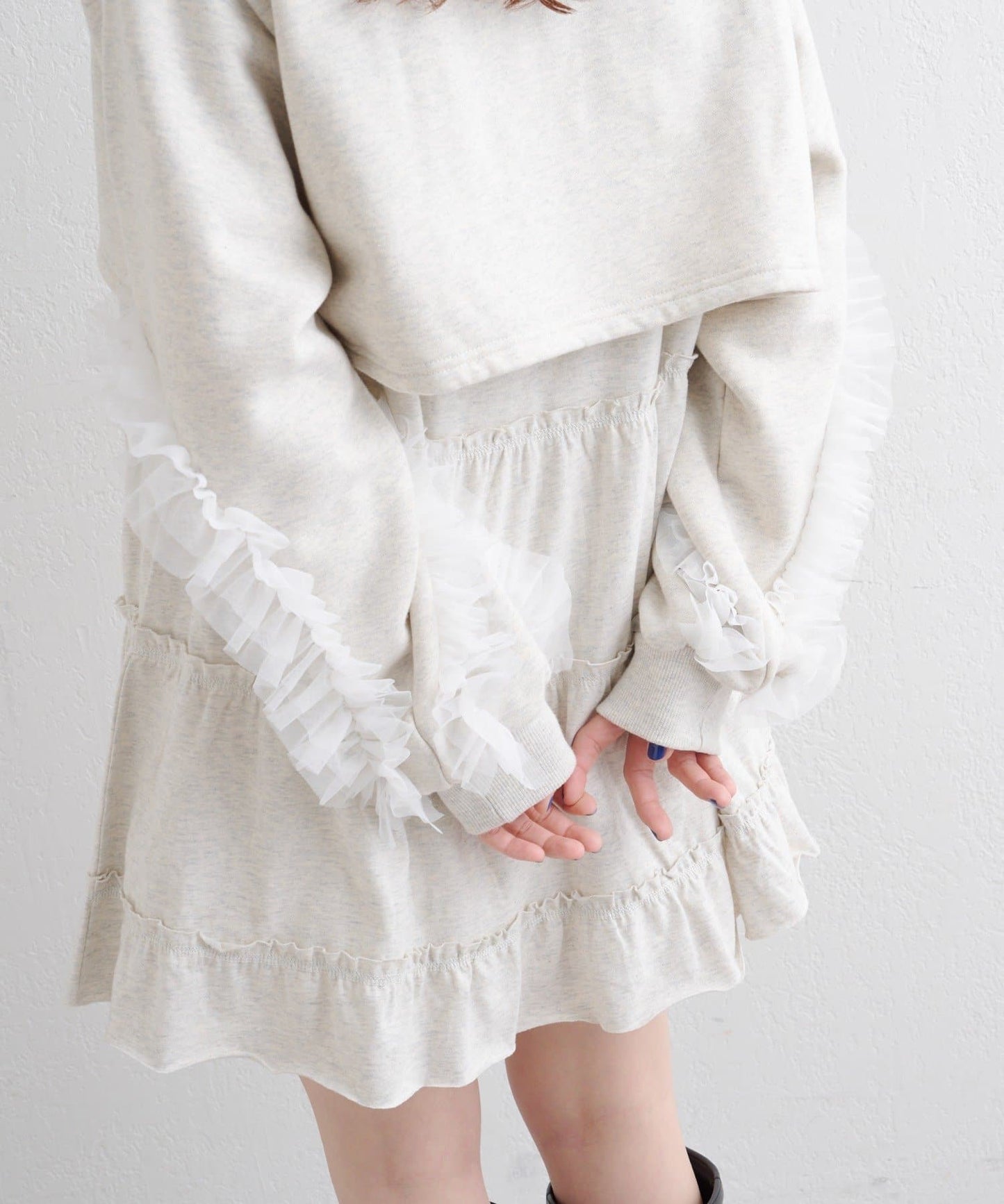 w closet 薄紗袖運動風ops