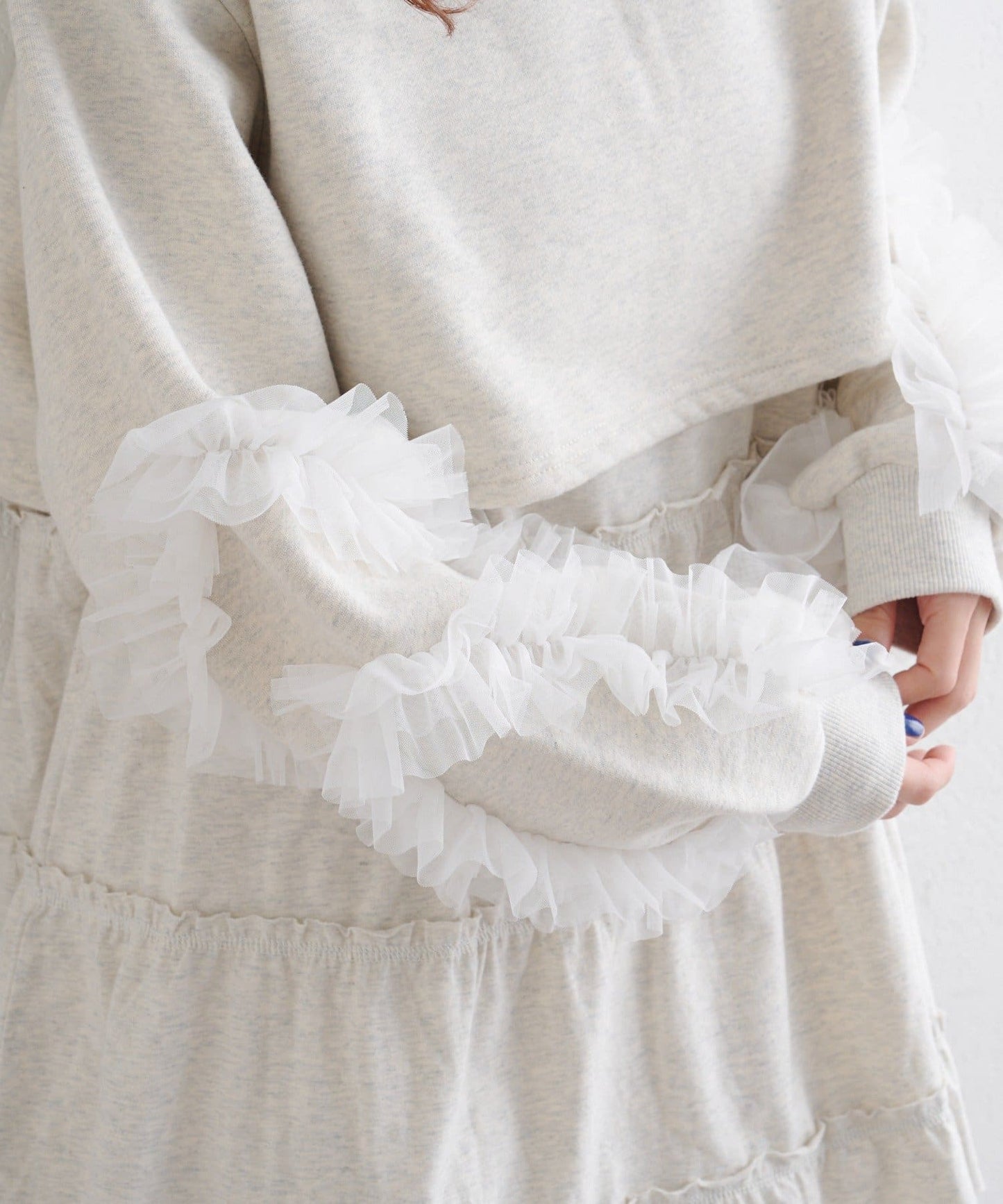 w closet 薄紗袖運動風ops