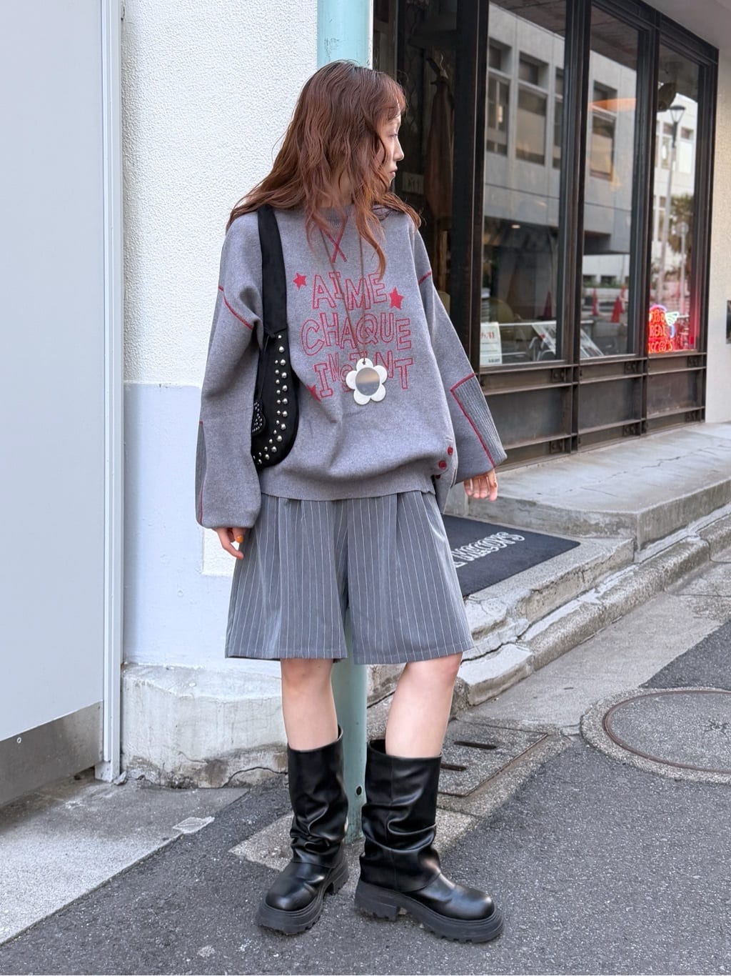 w closet patch knit
