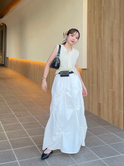 Kastane Flower Tuck Long Skirt - Image 45
