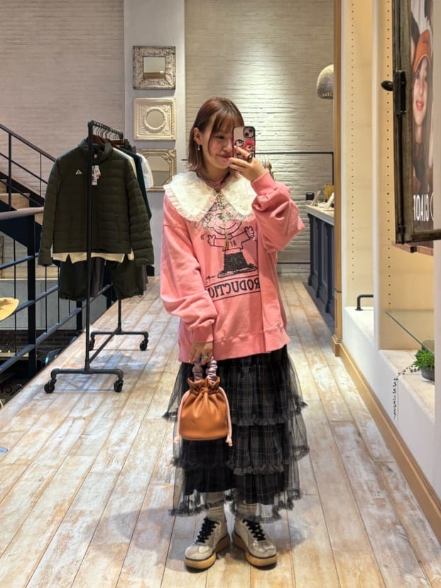 Me + Me 薄紗荷葉邊假領