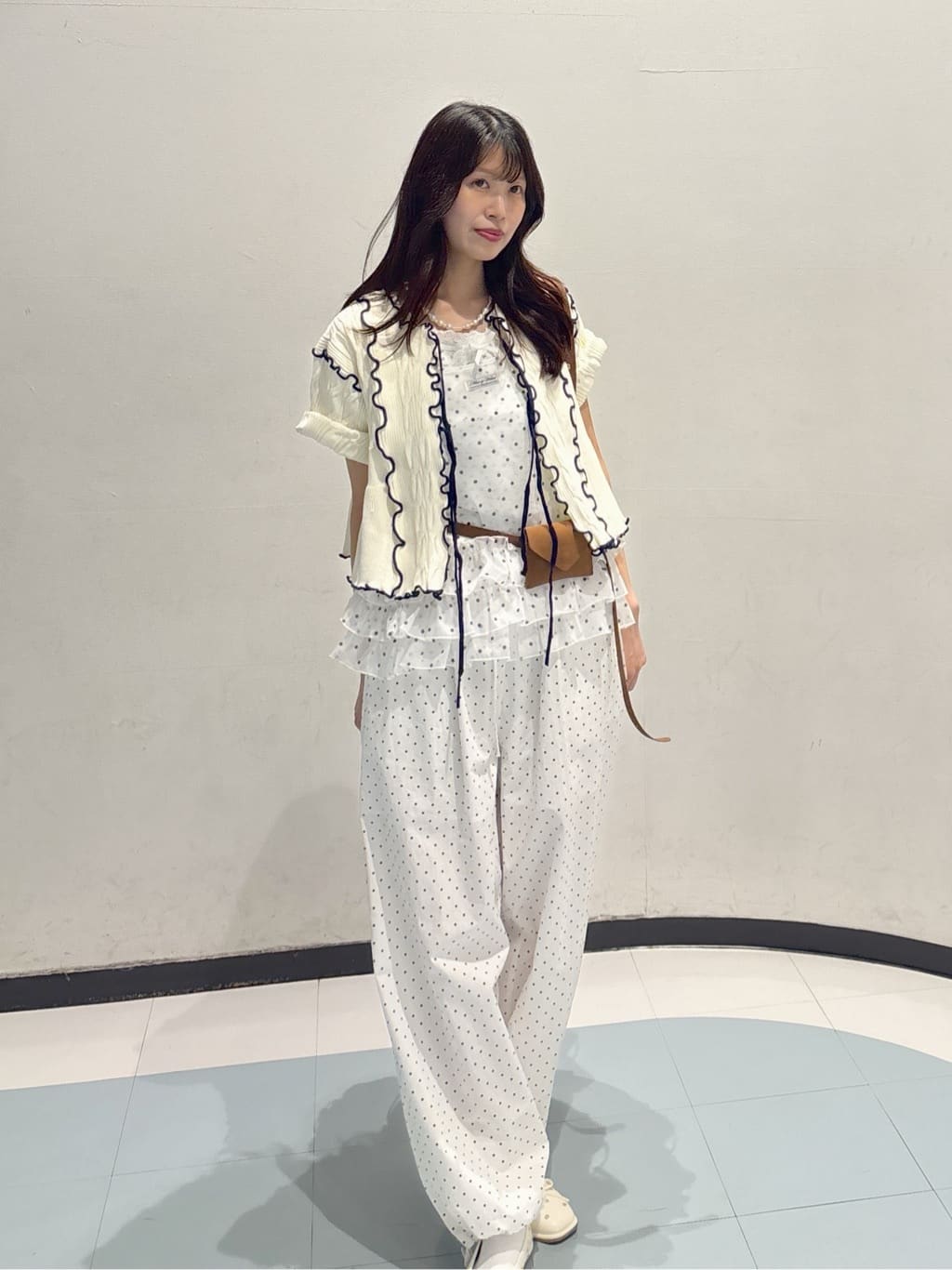 w closet 短袖撞色拼接開襟衫 - Image 35