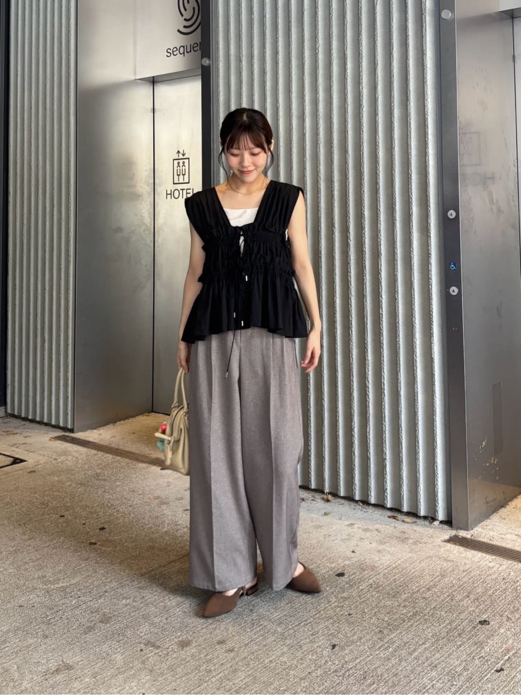 umm. By Discoat 褶褶絲帶 Sleeveless - Image 117