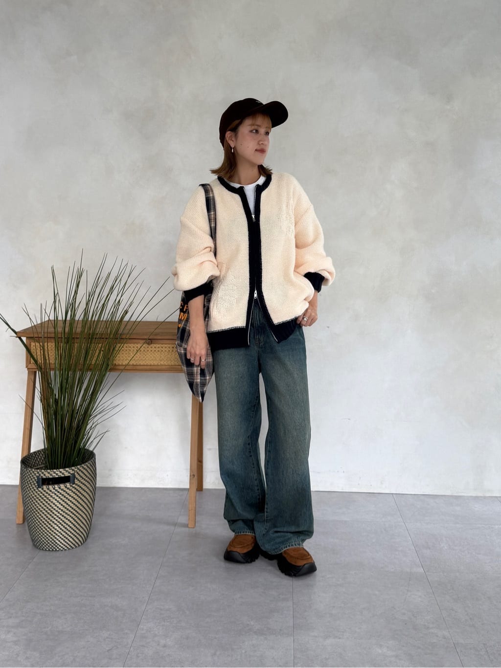 CPCM Flower Zip Cardigan - Image 51