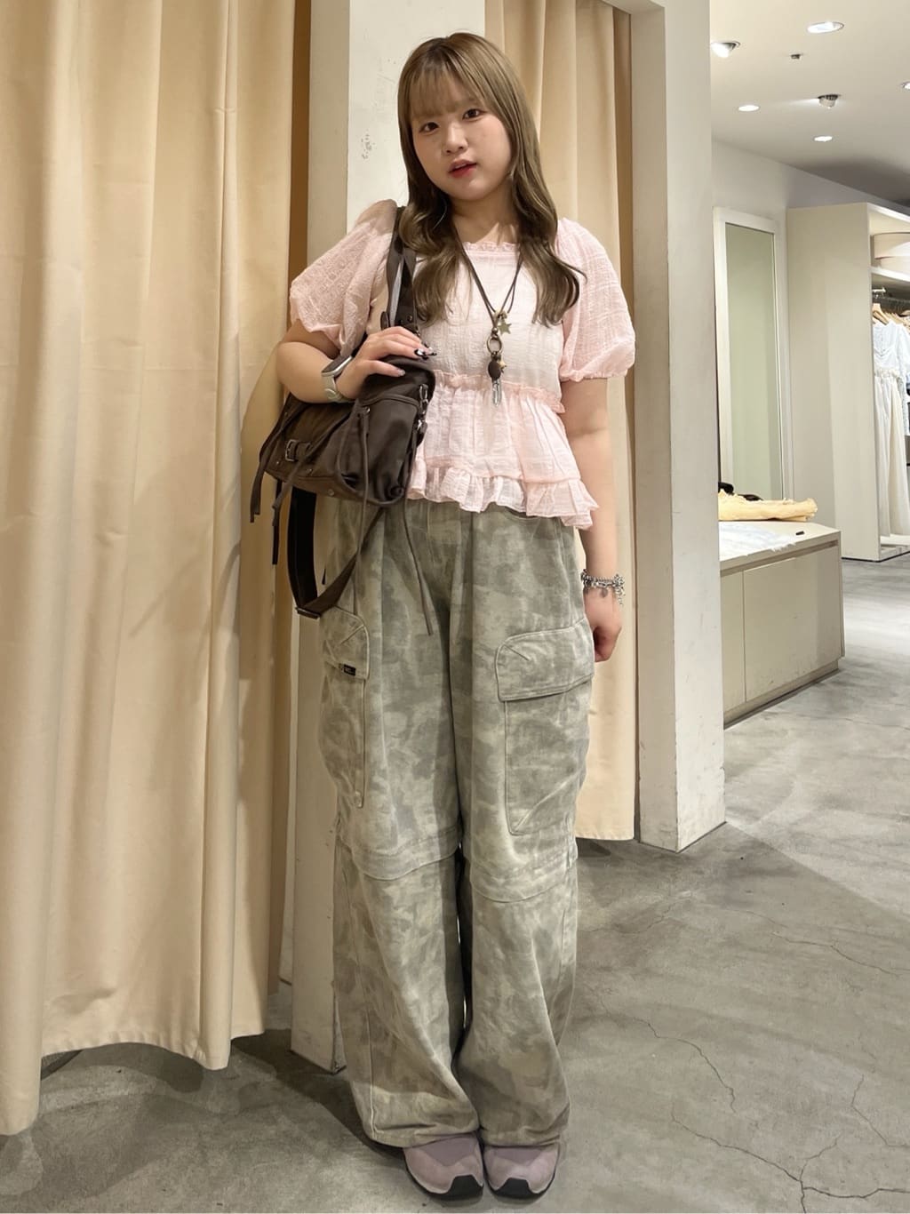 w closet Off-shoulder frill blouse - Image 52