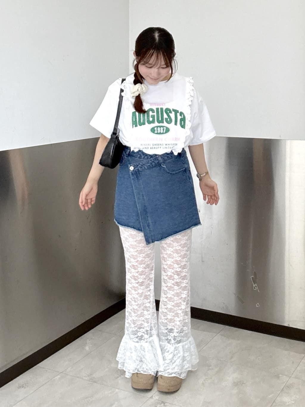 w closet Logo Lace Tee - Image 50