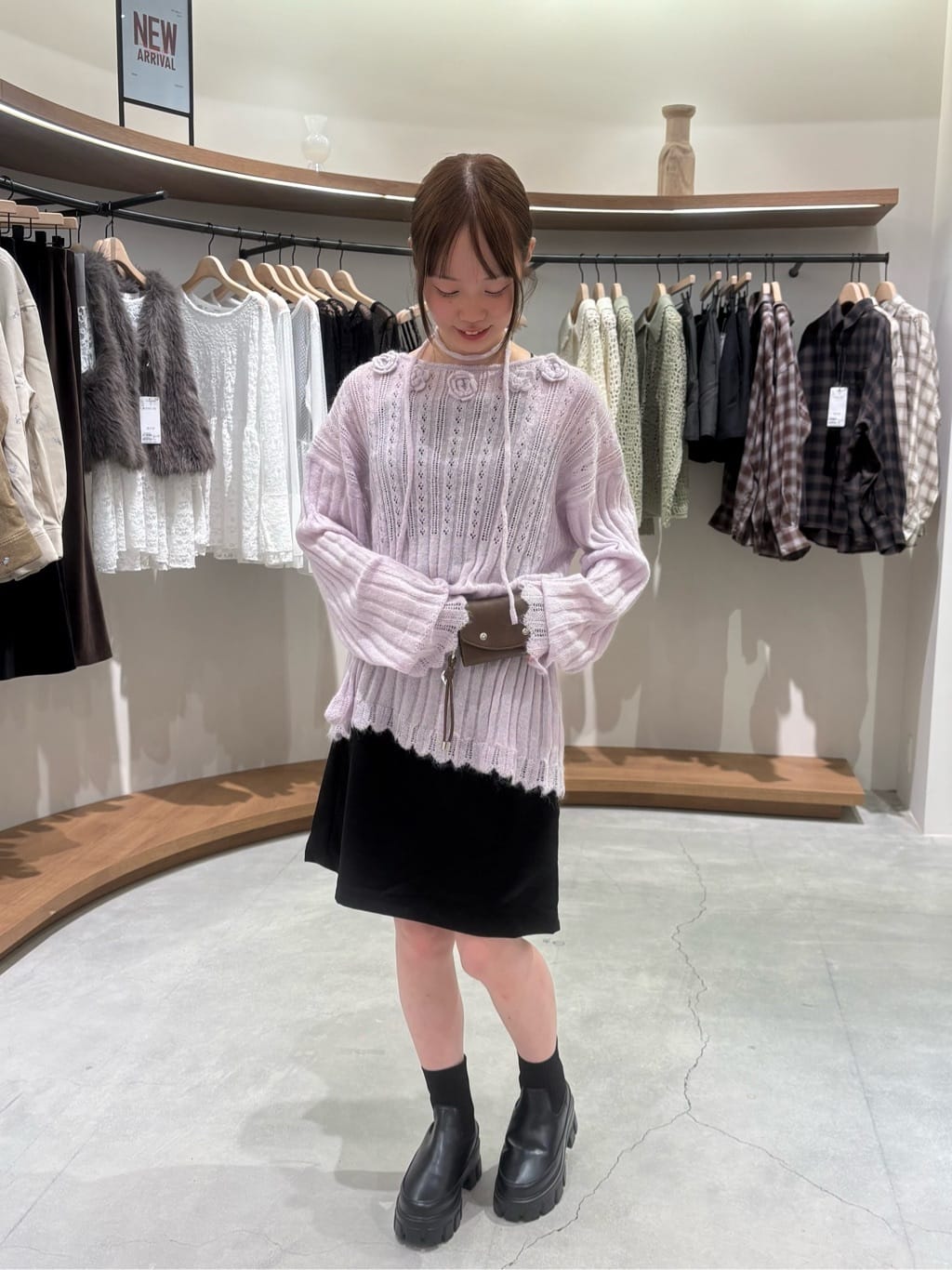 umm. By Discoat Flower motif mohair-like loose knit - Image 41