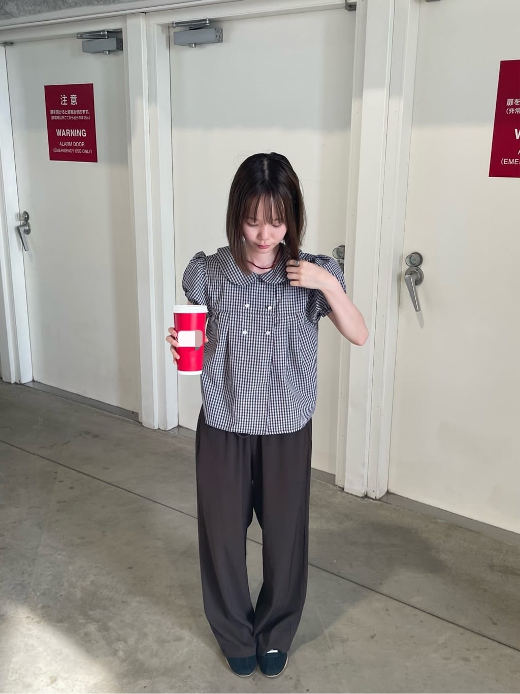 umm. By Discoat 圓領泡泡袖Blouse with bow tie - Image 33