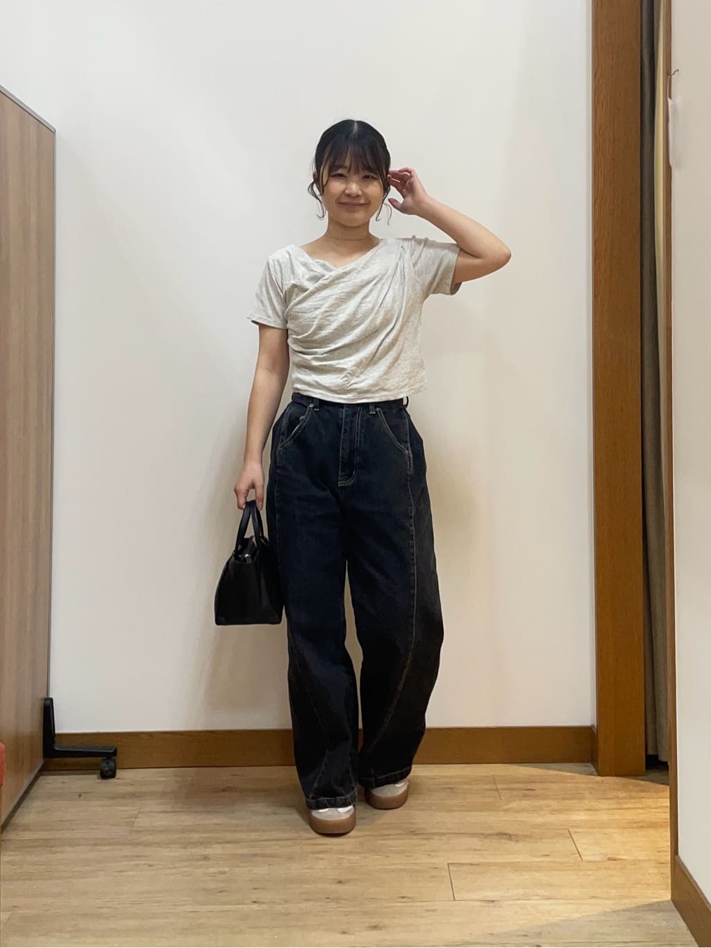 Mystic Off-shoulder T-shirt - Image 69