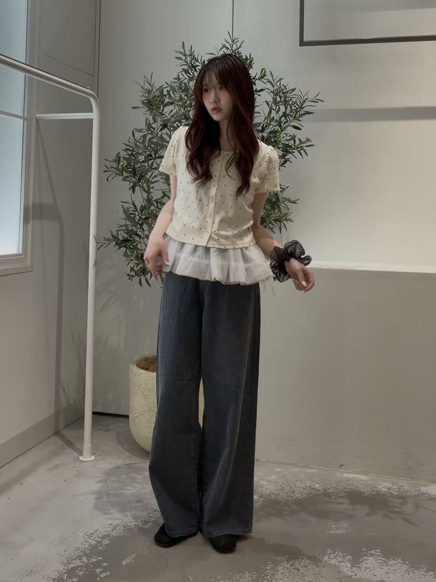 Kastane [Wide] floral embroidered denim - Image 35