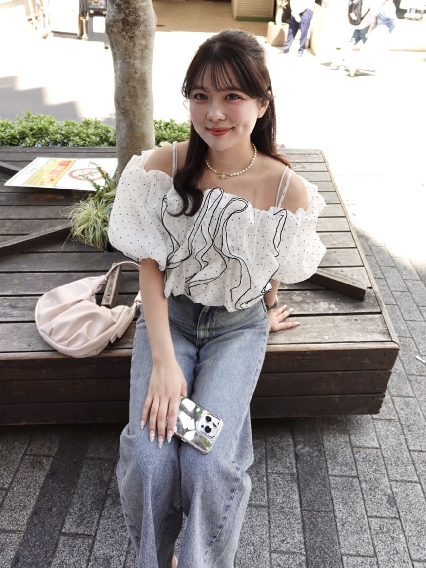 [Set Fair Item #5] CHICO 荷葉邊露肩balloon blouse - Image 33