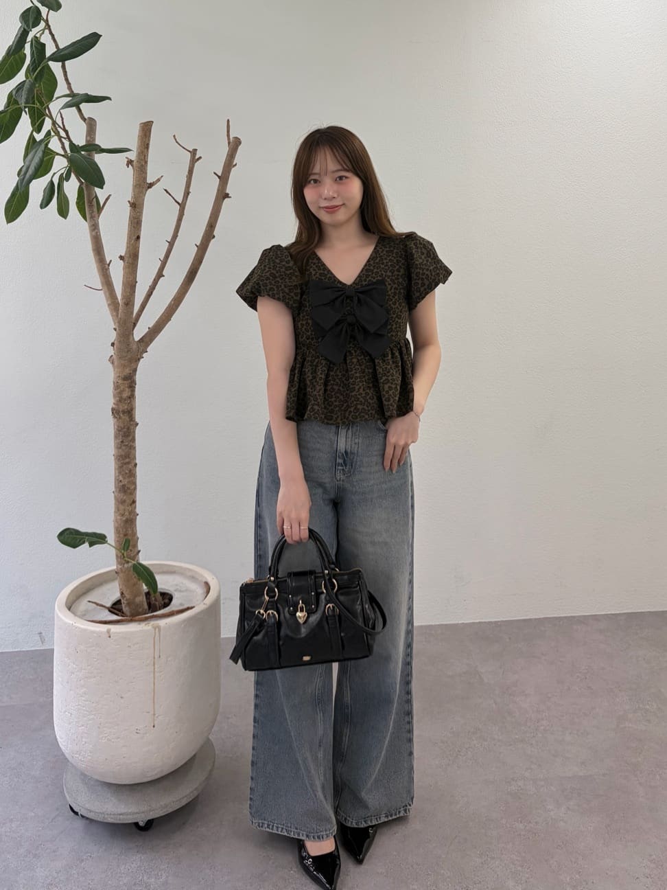 [Set Fair Item #10] CHICO Pocket design wide-leg denim - Image 20