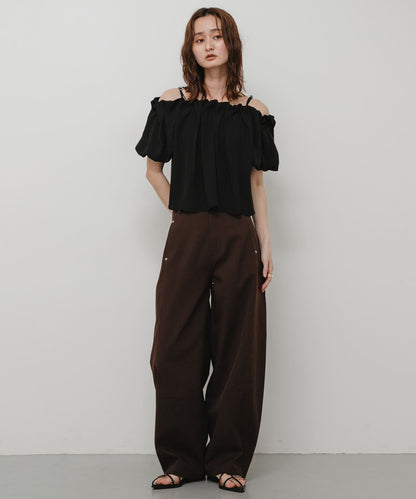 SENSE OF PLACE off-shoulder blouse - Image 14
