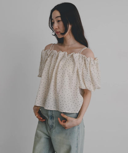 SENSE OF PLACE off-shoulder blouse - Image 7