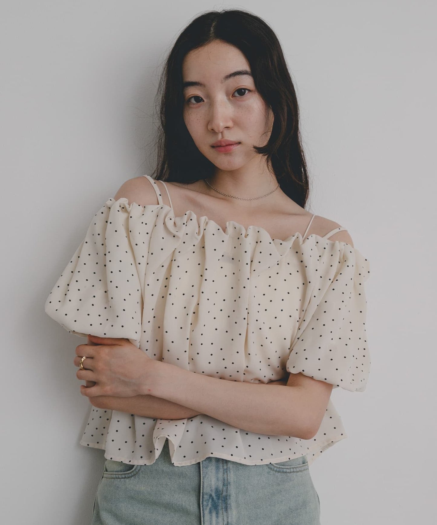 SENSE OF PLACE off-shoulder blouse - Image 34