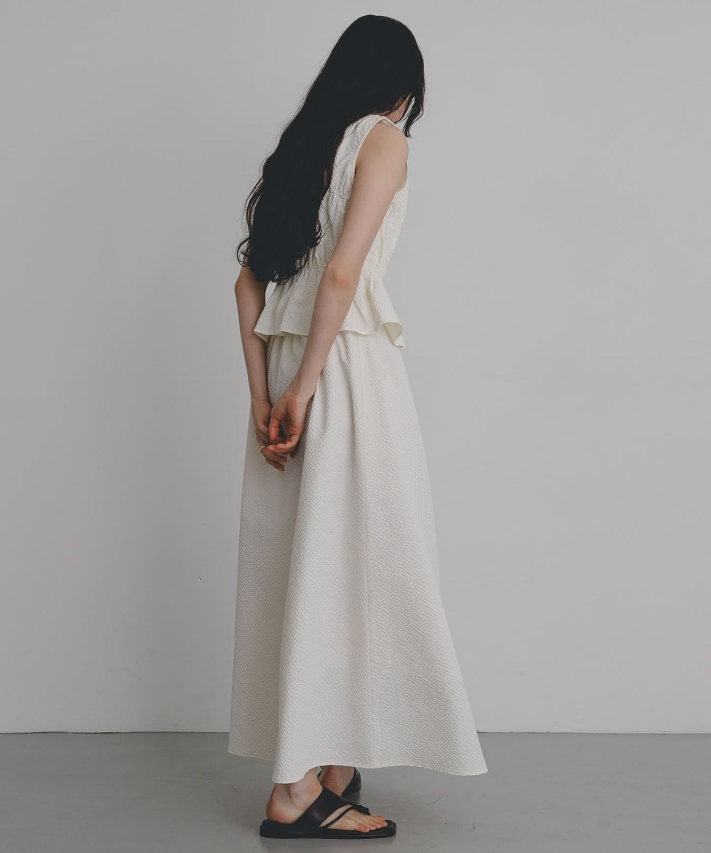 SENSE OF PLACE Shirred Gathered Set Dress - Image 10