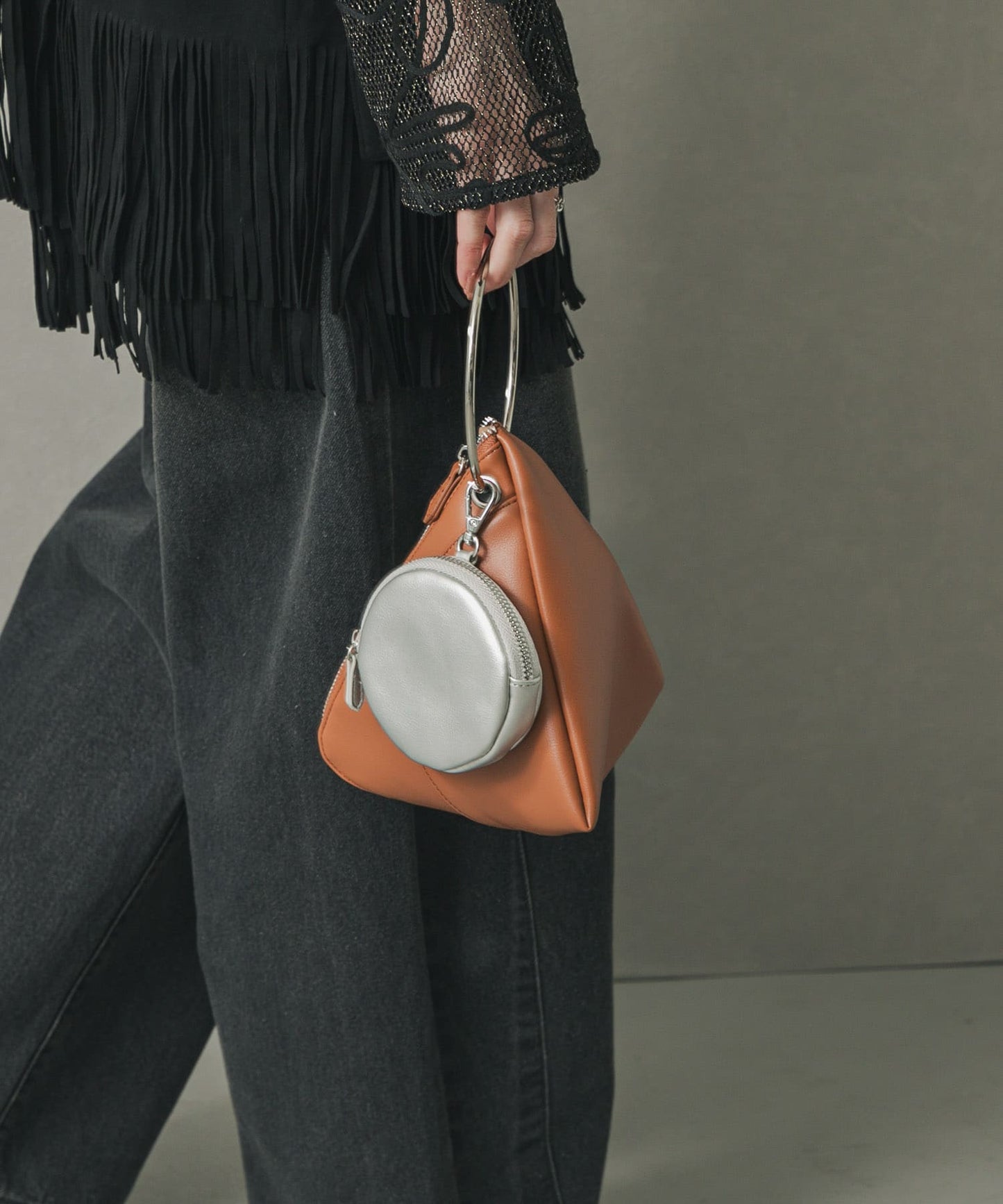 SENSE OF PLACE Hoop Handle Bag