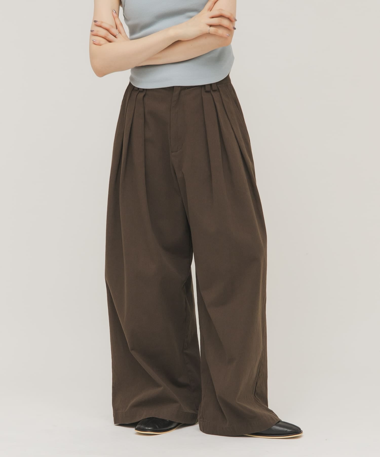 KBF 斜紋布打褶褲 - Image 1
