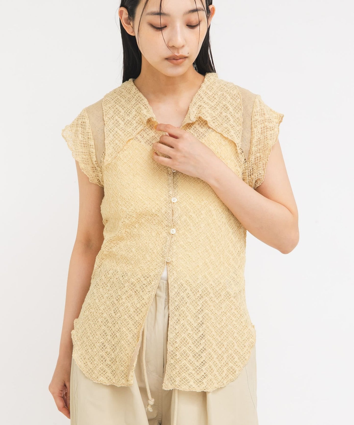 KBF French sleeve lace shirt - Image 4