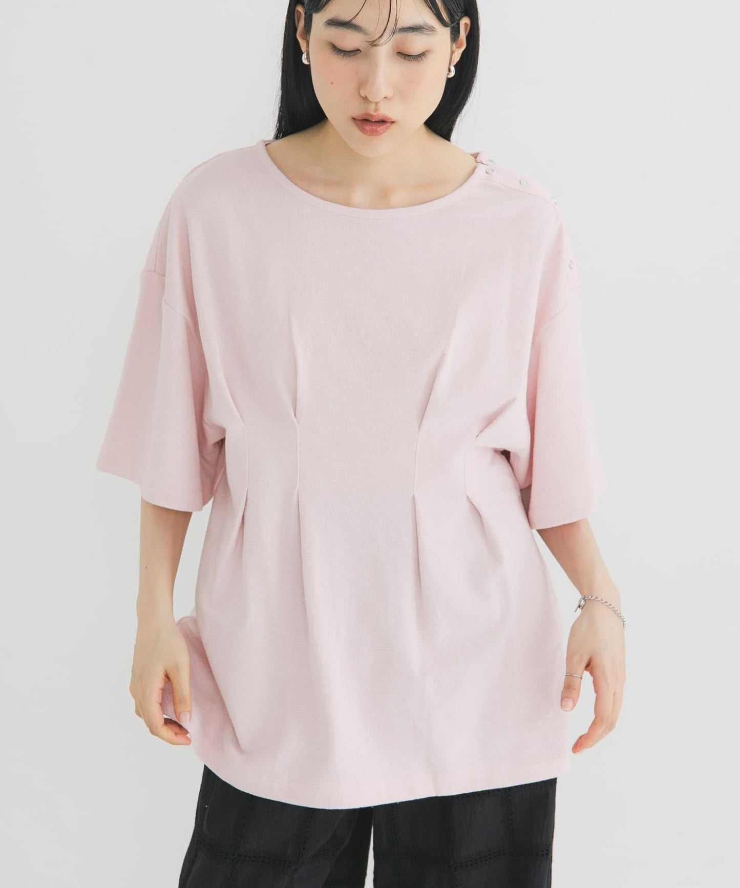 KBF 露肩修腰寬鬆Tee - Image 20