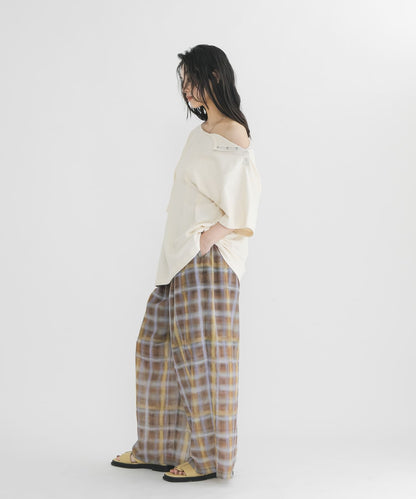 KBF 露肩修腰寬鬆Tee - Image 9