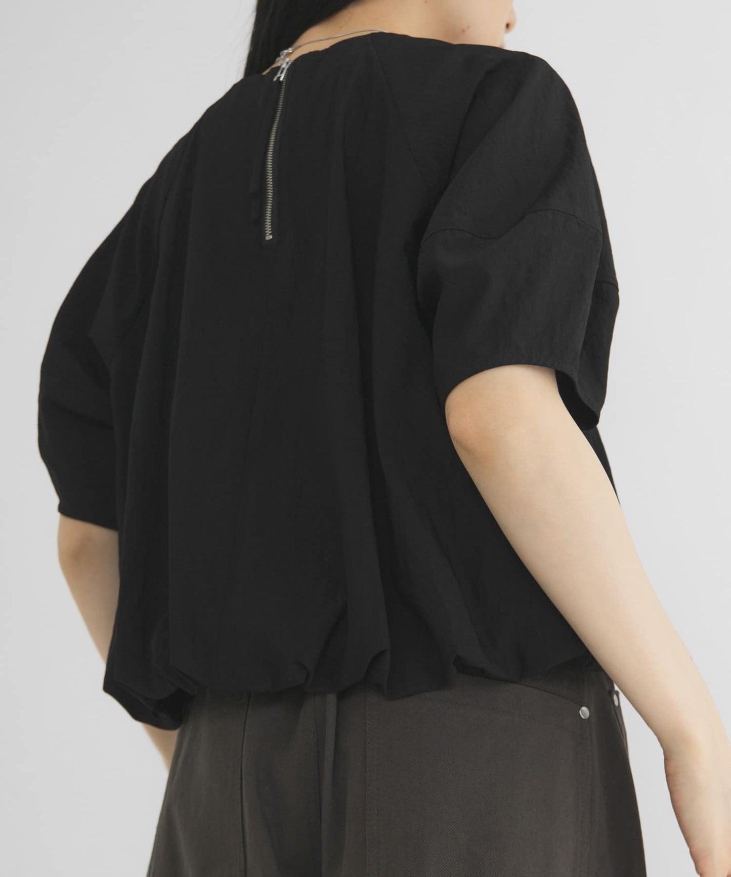 KBF 後拉鍊 balloon blouse - Image 2