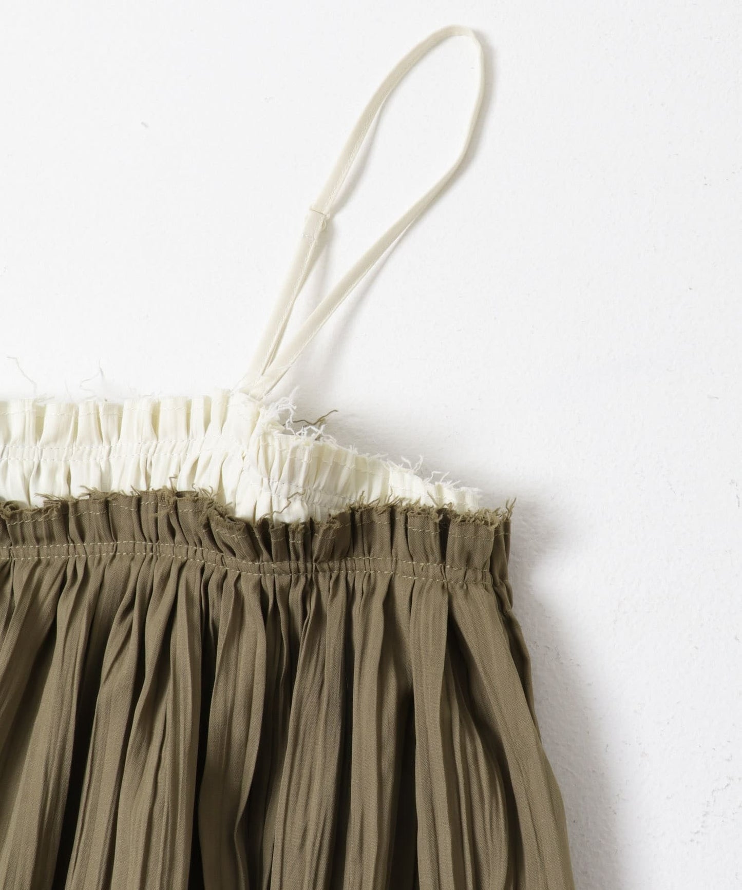 KBF 雙色吊帶背心 - Image 23