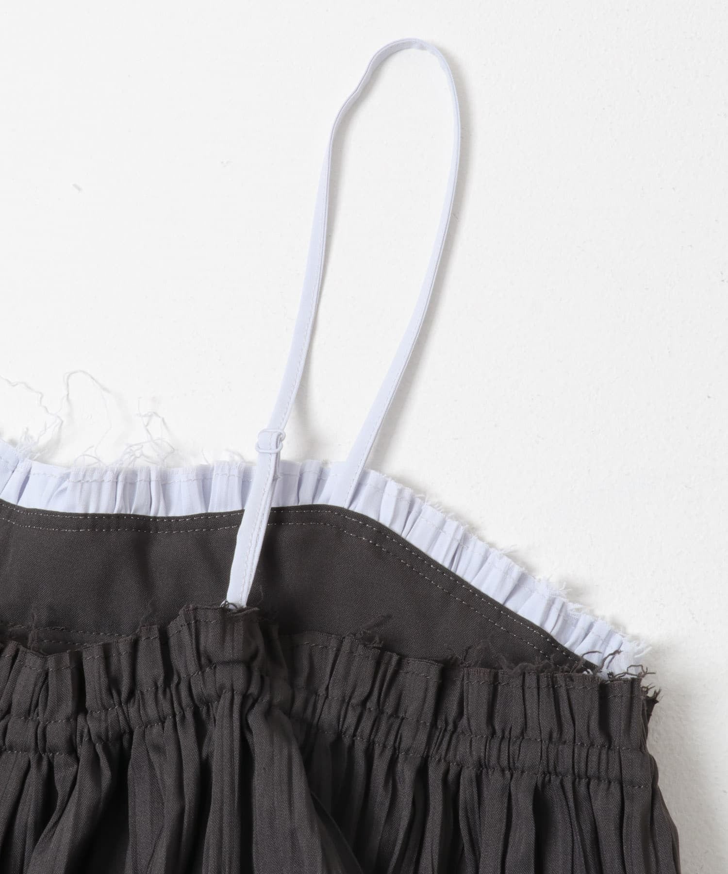 KBF 雙色吊帶背心 - Image 29