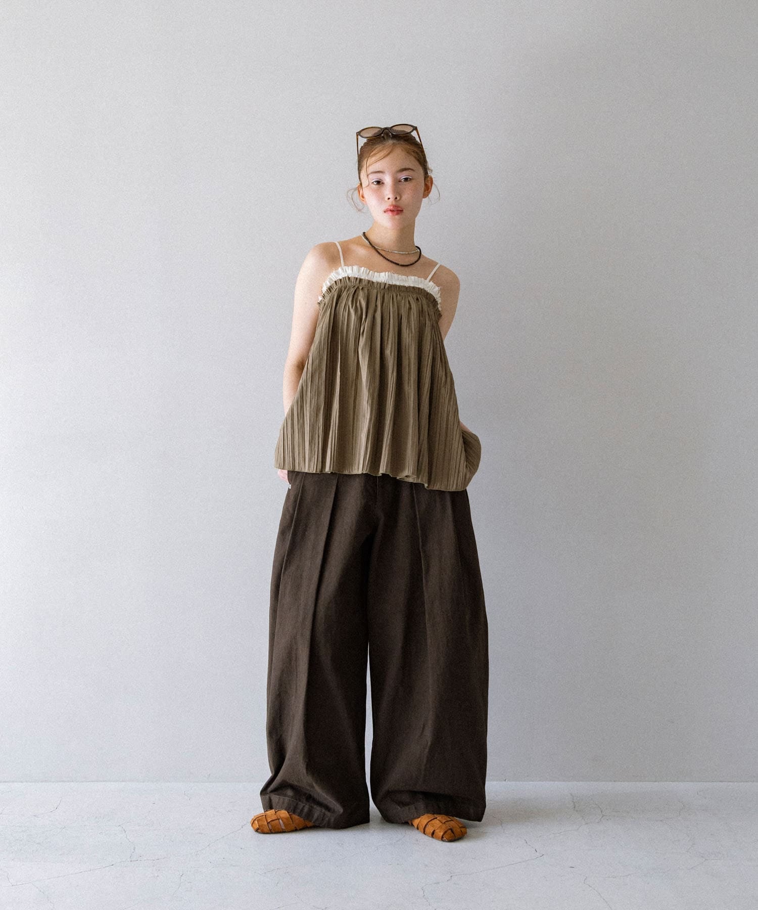 KBF 雙色吊帶背心 - Image 7