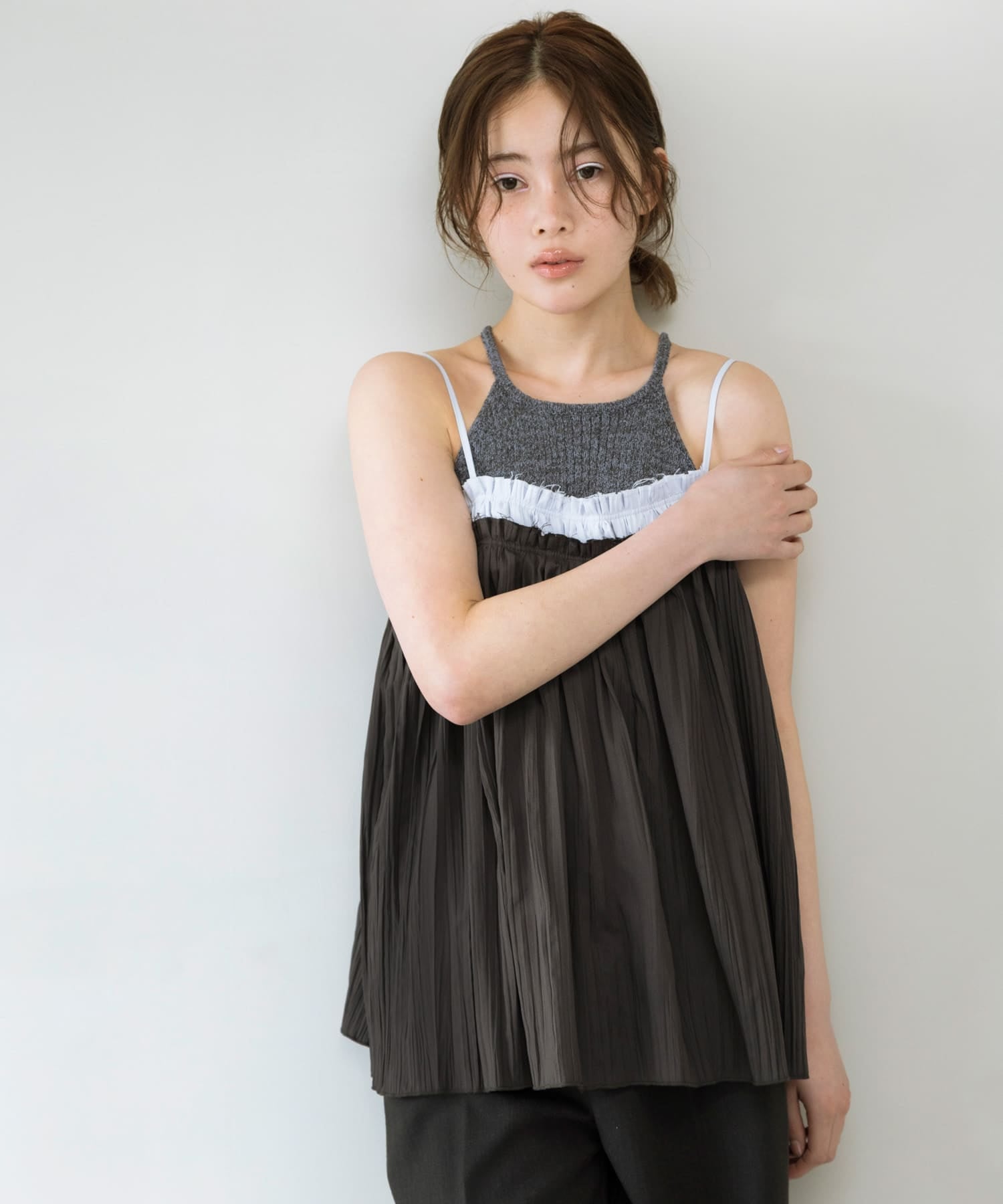 KBF 雙色吊帶背心 - Image 10