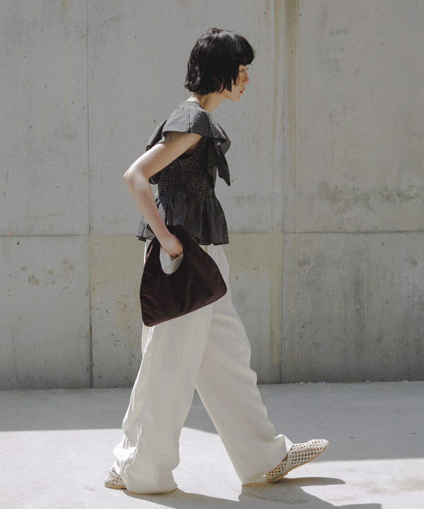 KBF Front hook check ruffle blouse - Image 7