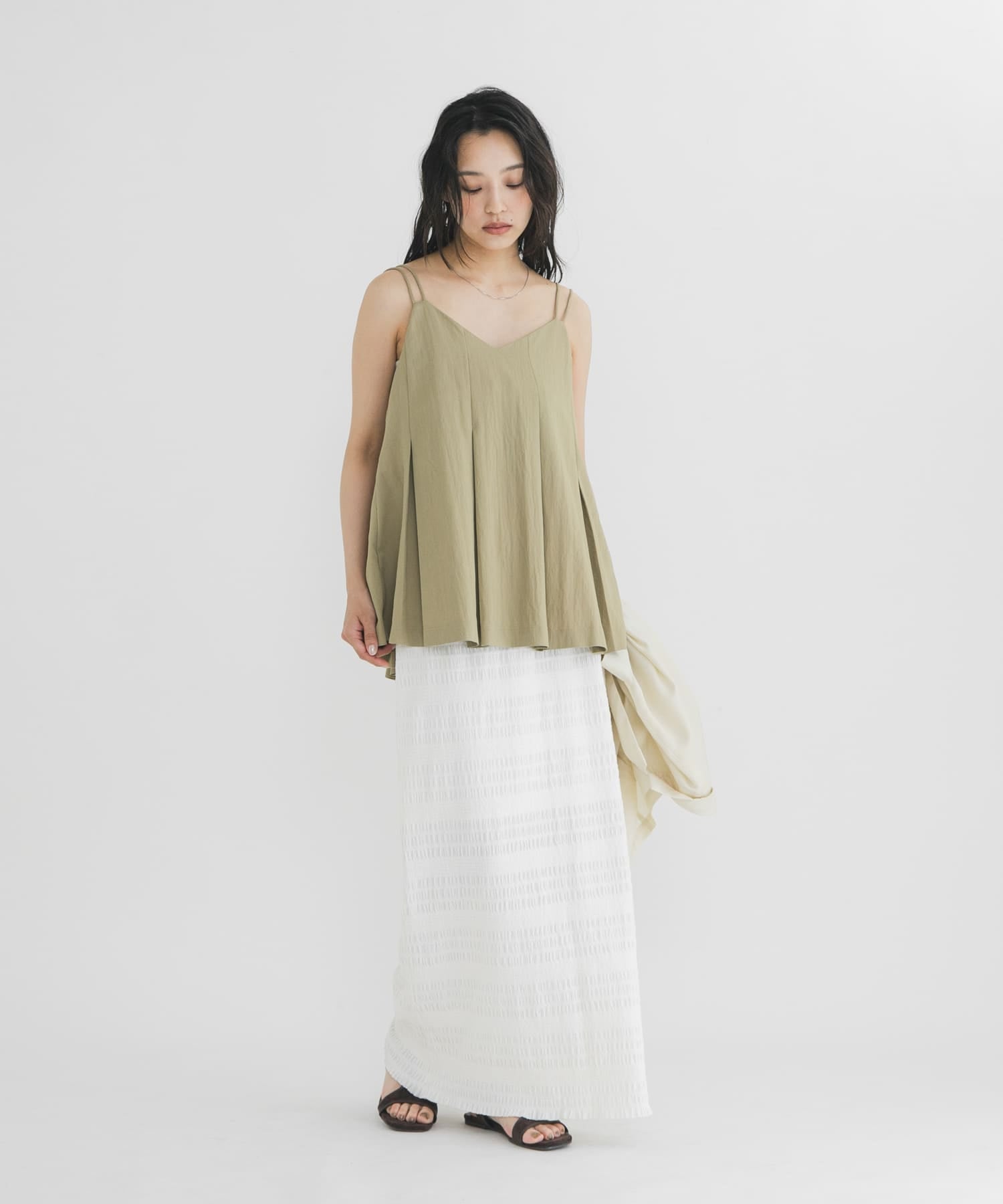 KBF 粗打褶背心 - Image 21
