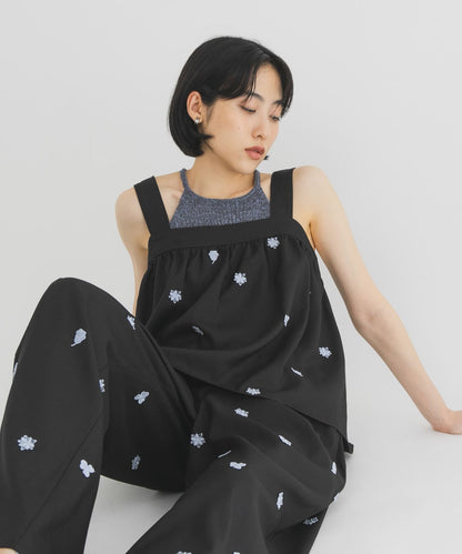 KBF 刺繡碎褶背心 - Image 3