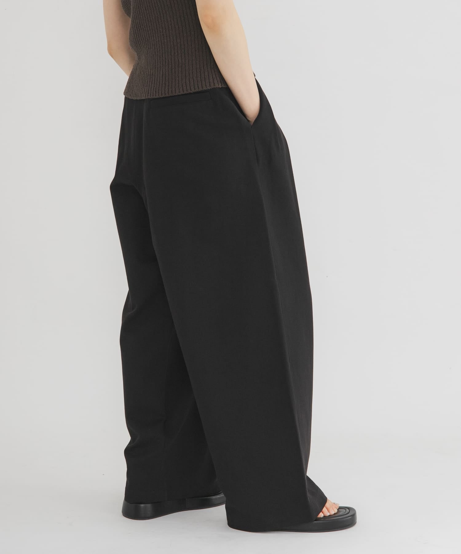 KBF Tucked Wide Pants - Image 19