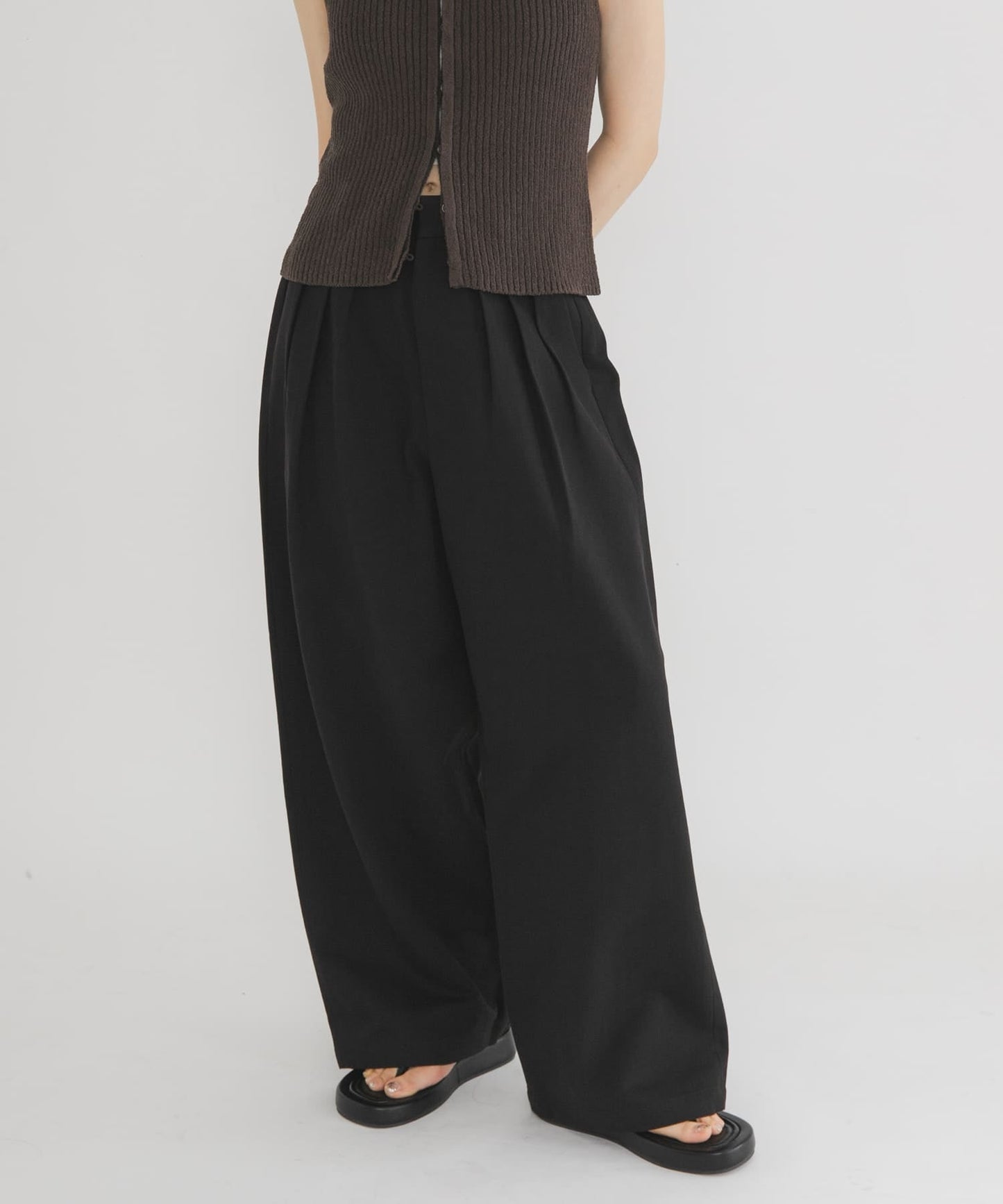 KBF Tucked Wide Pants - Image 3
