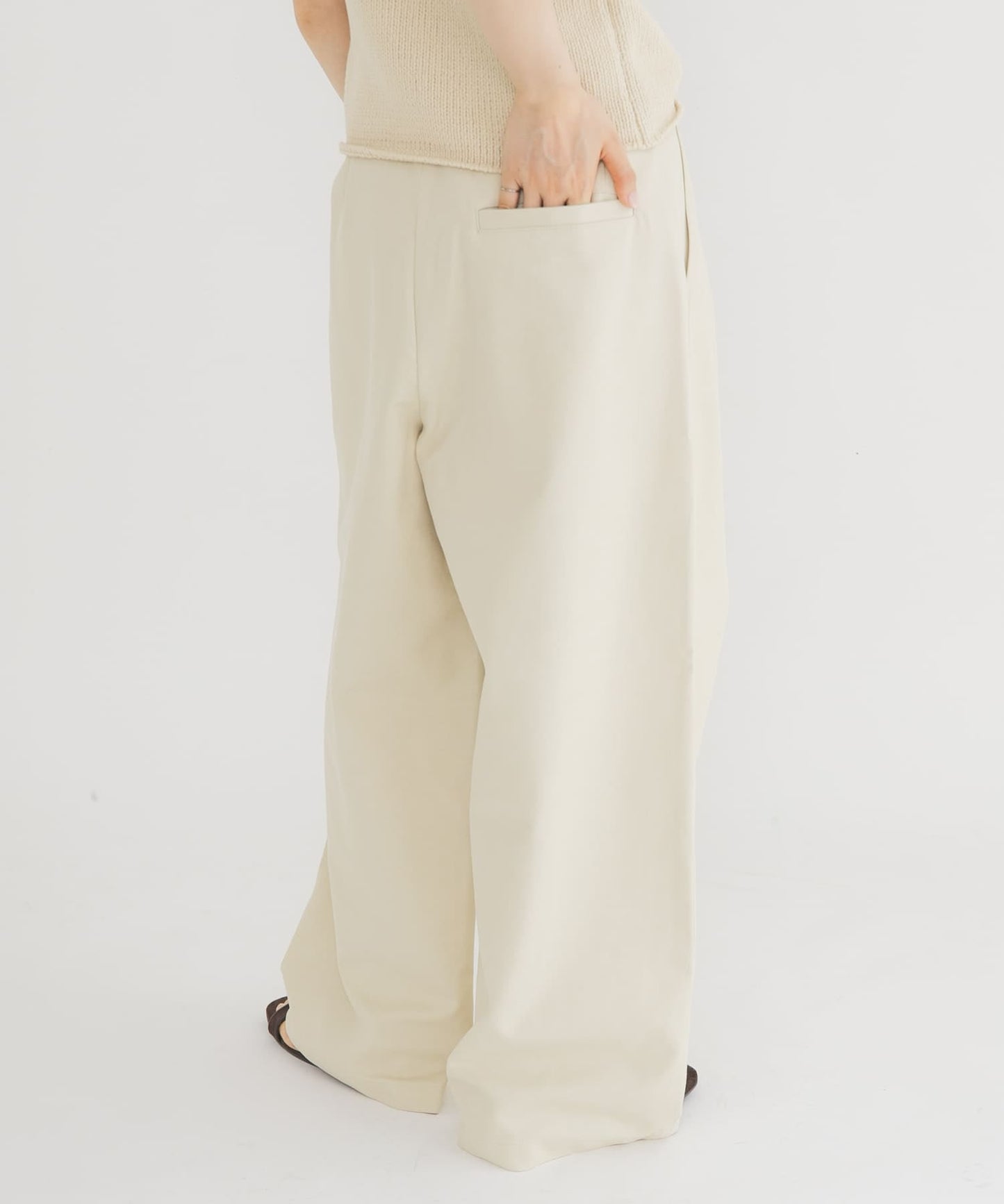 KBF Tucked Wide Pants - Image 36
